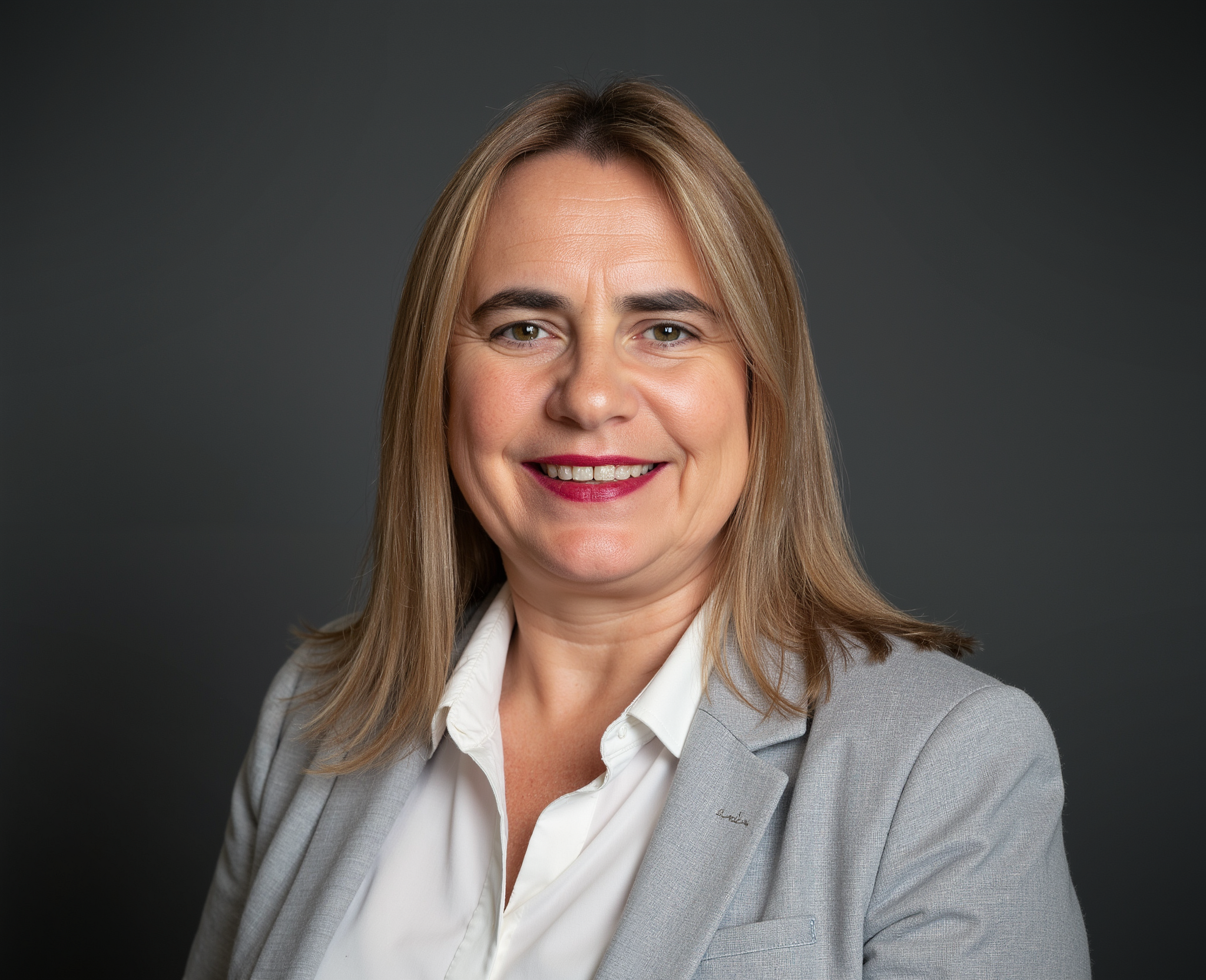 Business Deva - Julie Leach
